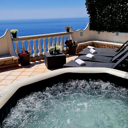 Your Nest On The Path *