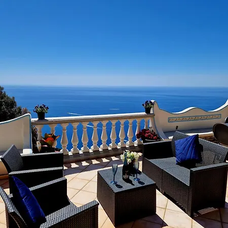 Your Nest On The Path Positano