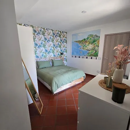 Your Nest On The Path Dom wakacyjny Positano