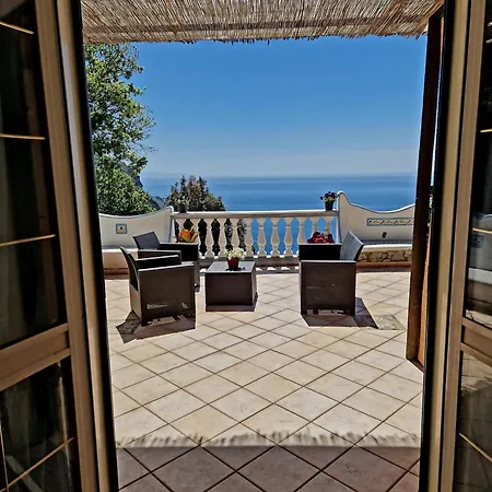 Feriehus Your Nest On The Path *